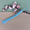 Кисточка из ниток 30 см, голубой
